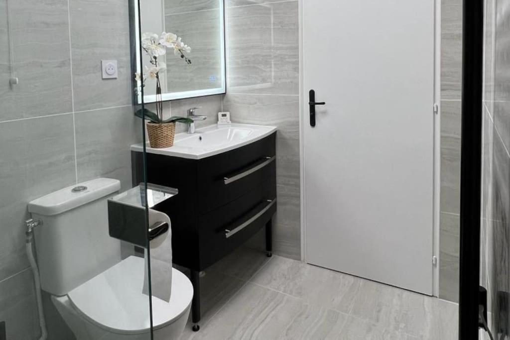 Magnificient Parisian Flat - Parisian Heart París